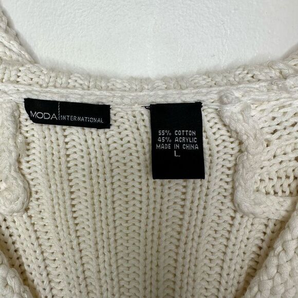Moda International Women’s Y2K Girlies Cream Off White 3D Cable Knit PomPom Hood - Picture 6 of 7